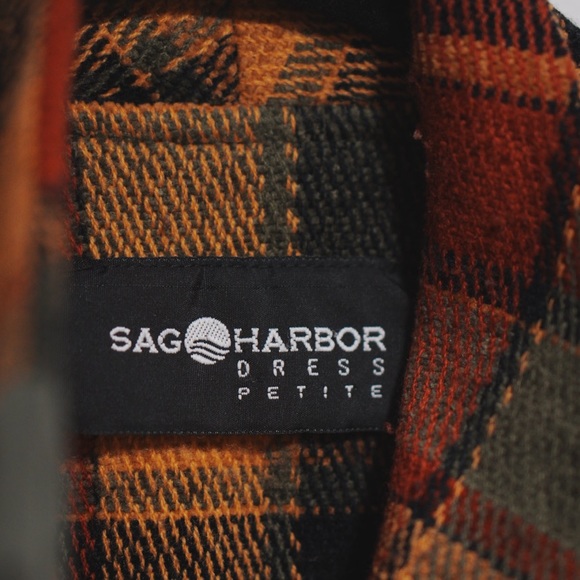 Blazer - Picture 4 of 5